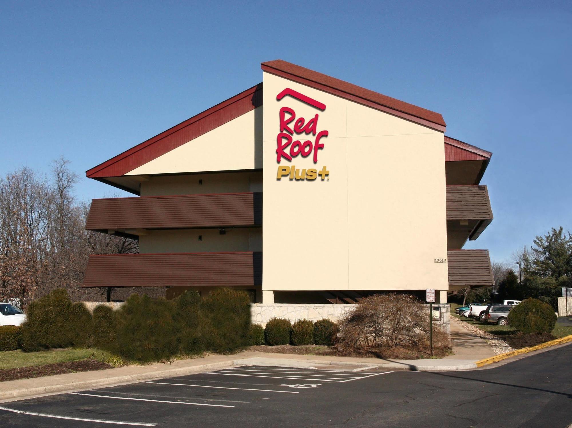 Red Roof Plus+ - Forest Park / Hampton Ave. Hotel Saint Louis
